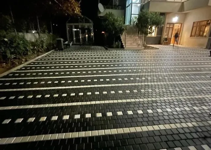 Manga - 301 Lägenhet